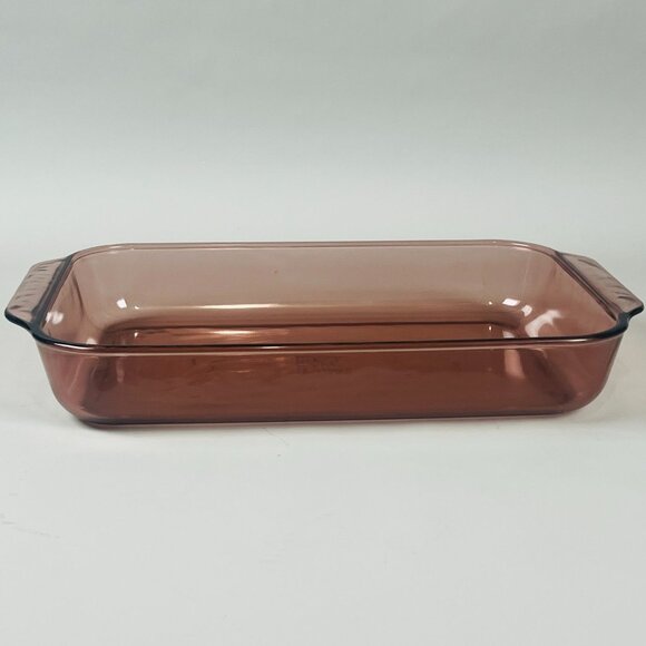 Vintage Pyrex Purple 3qt Casserole Baking Dish 13x9x2 - Picture 3 of 6